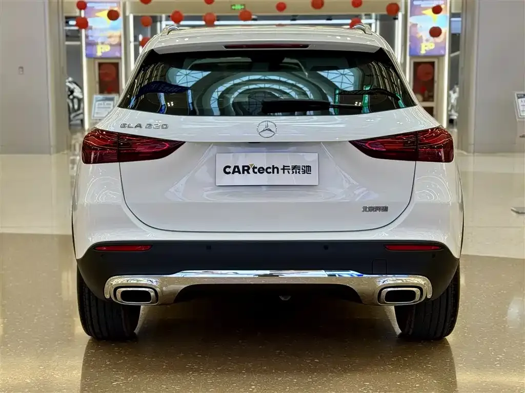 Mercedes-Benz GLA — фото 6