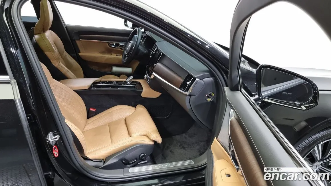 Volvo S90 — фото 10