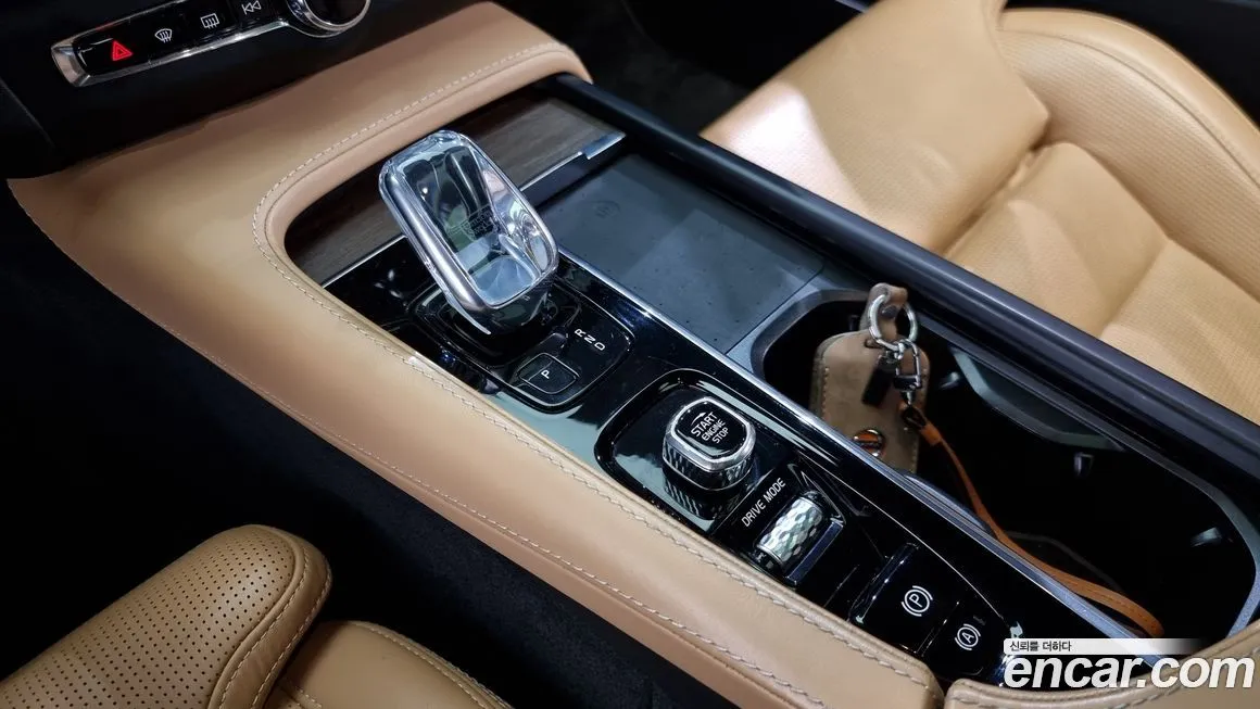 Volvo S90 — фото 9