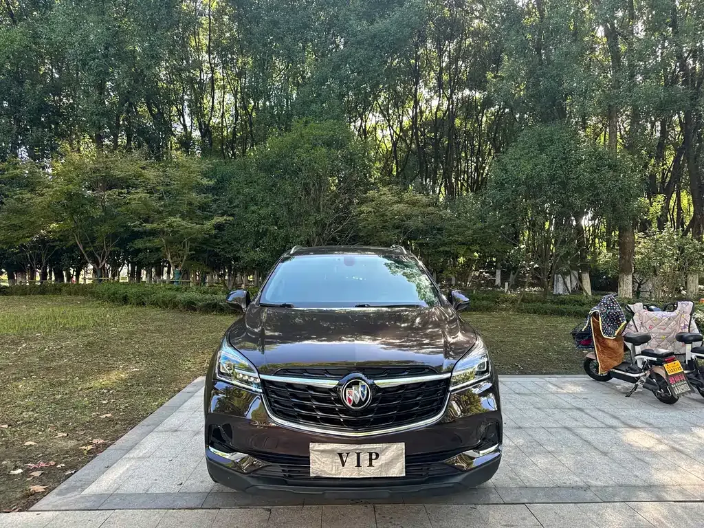 Buick Envision Plus — фото 2