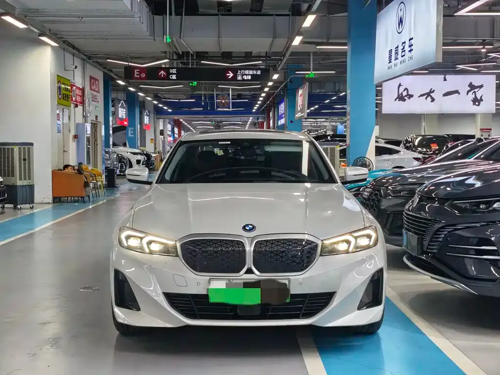 BMW i3 — фото 2