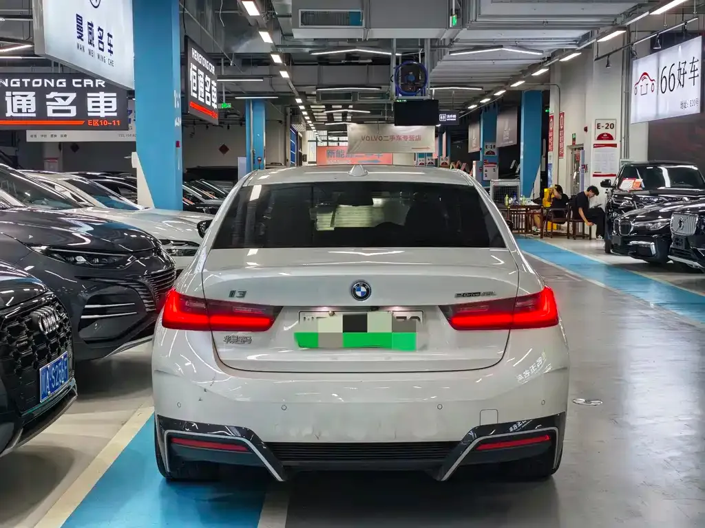 BMW i3 — фото 9