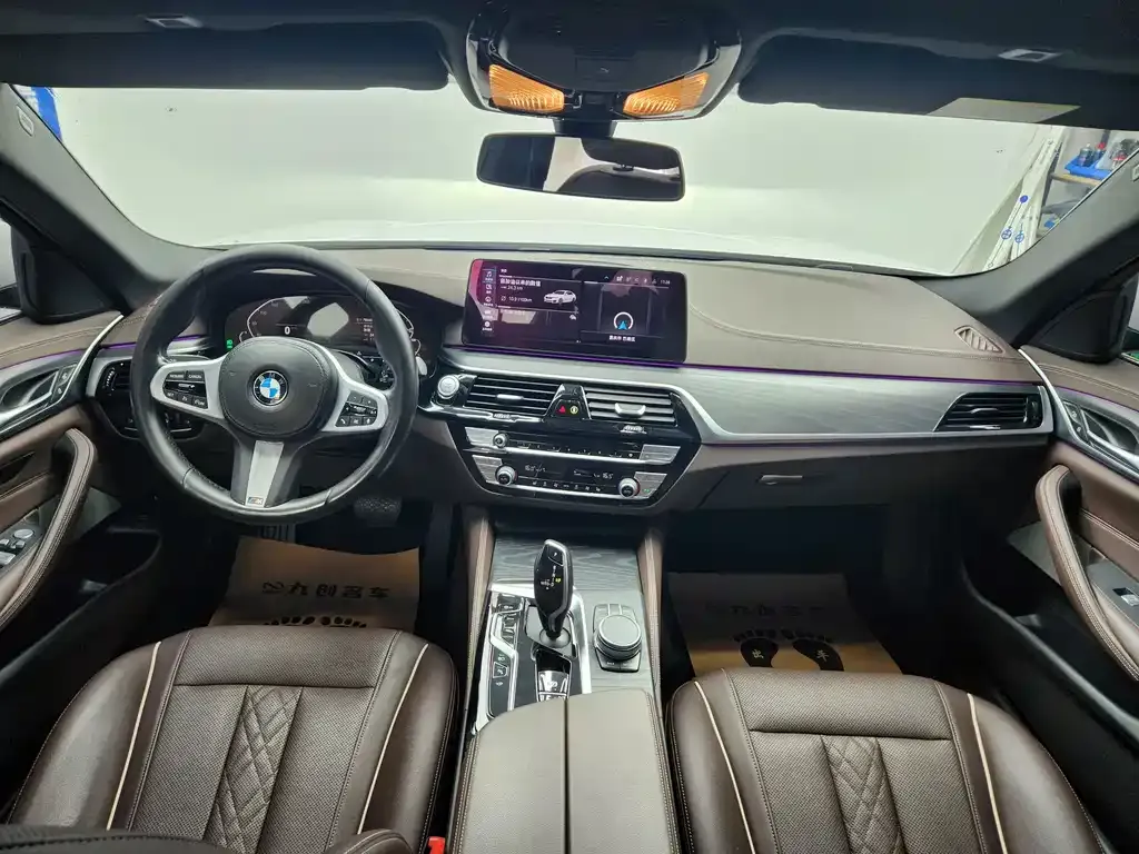 BMW 5 Series New Energy — фото 9