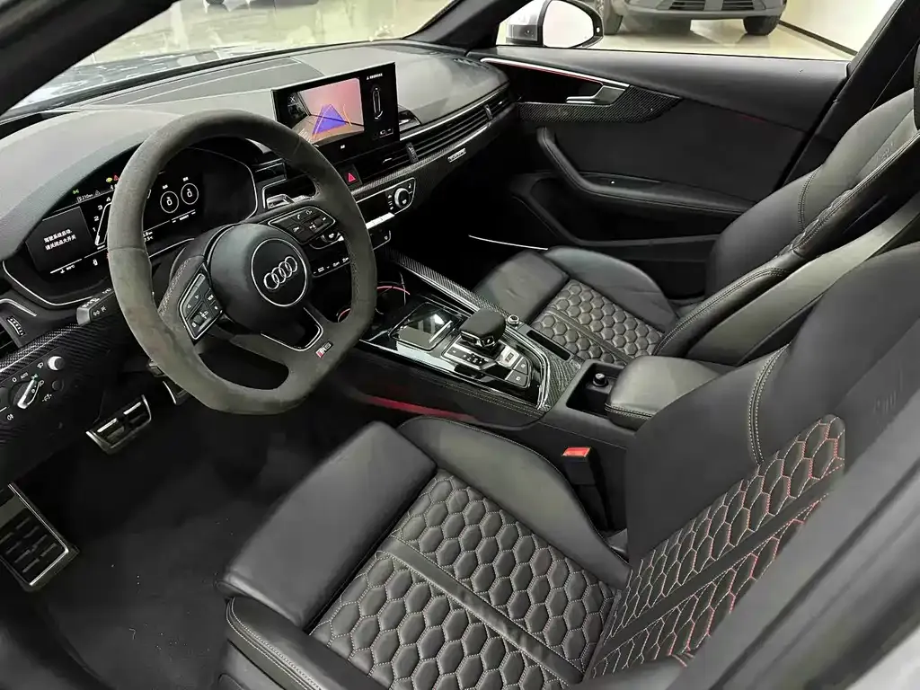 Audi RS 4 — фото 2