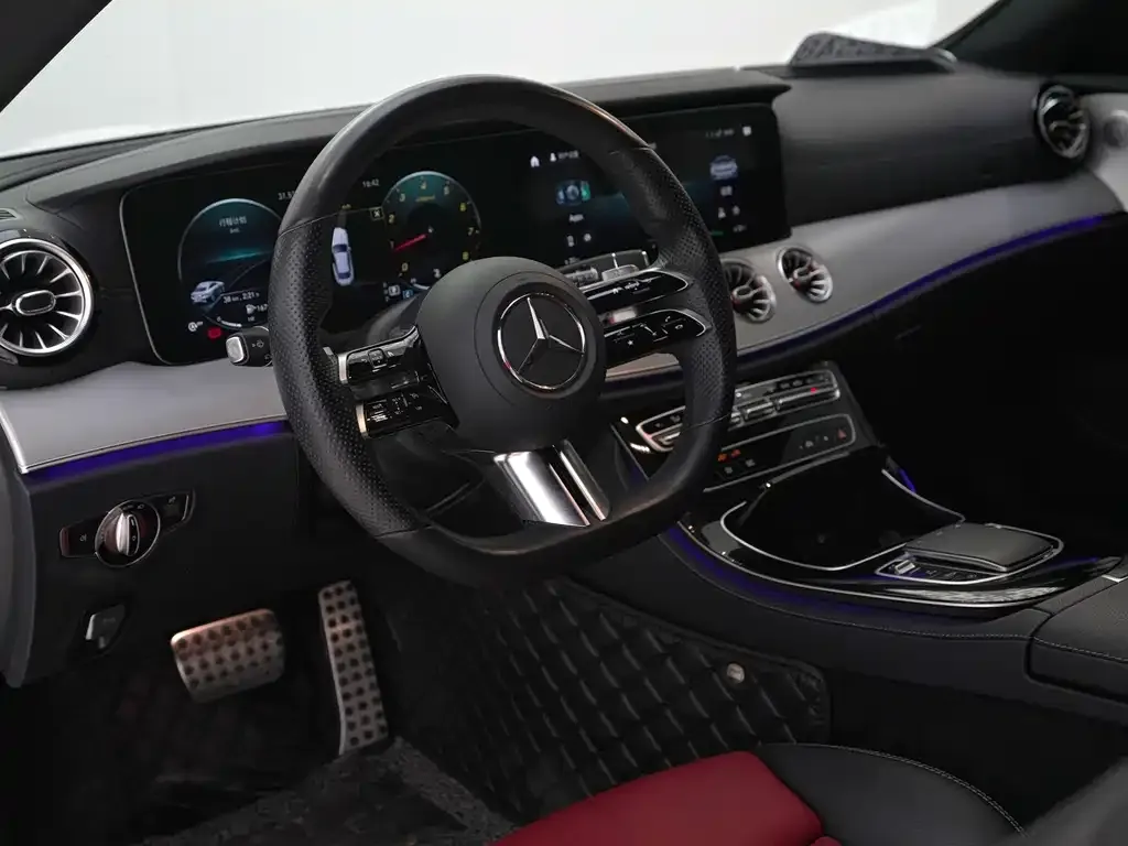 Mercedes-Benz E-Class (Import) — фото 9