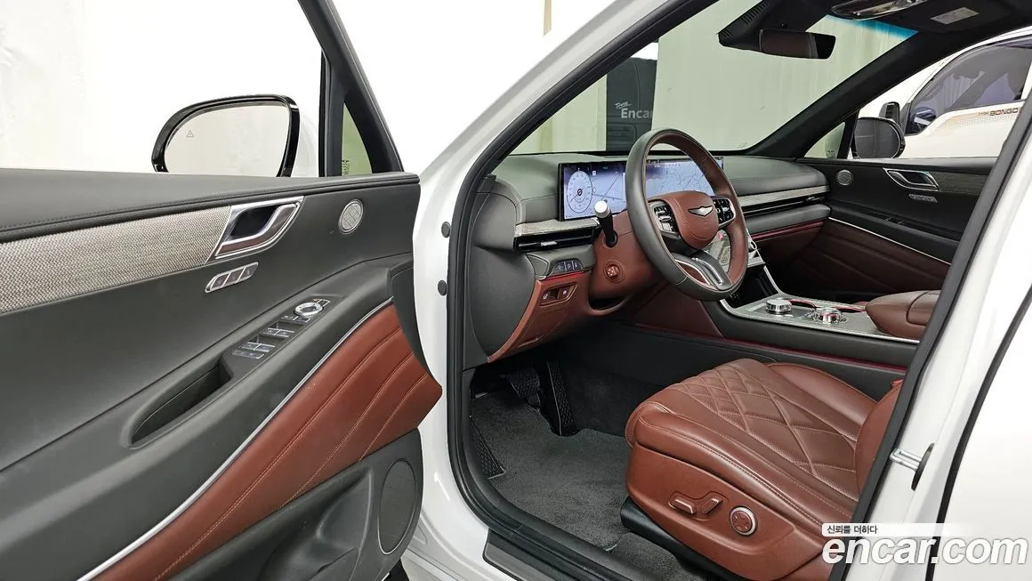 Genesis GV80 — фото 10