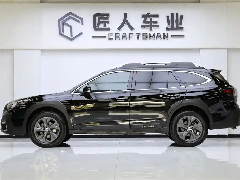 Subaru Outback — фото 4