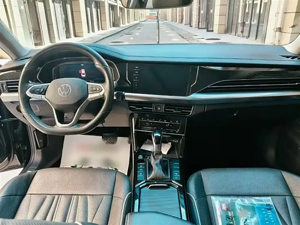 Volkswagen Passat — фото 10