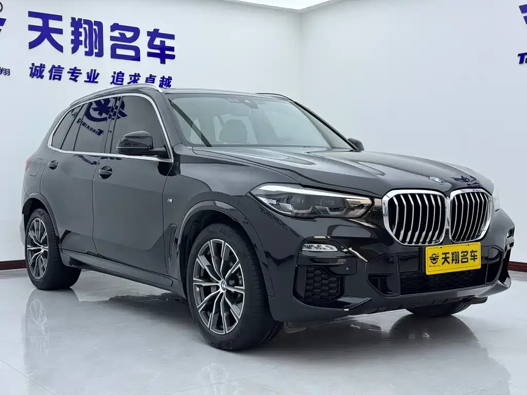 BMW X5 (Import) — фото 3