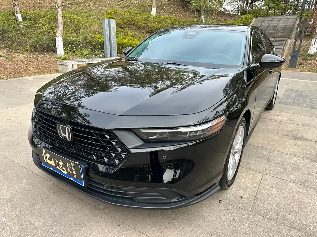 Honda Accord — фото 5