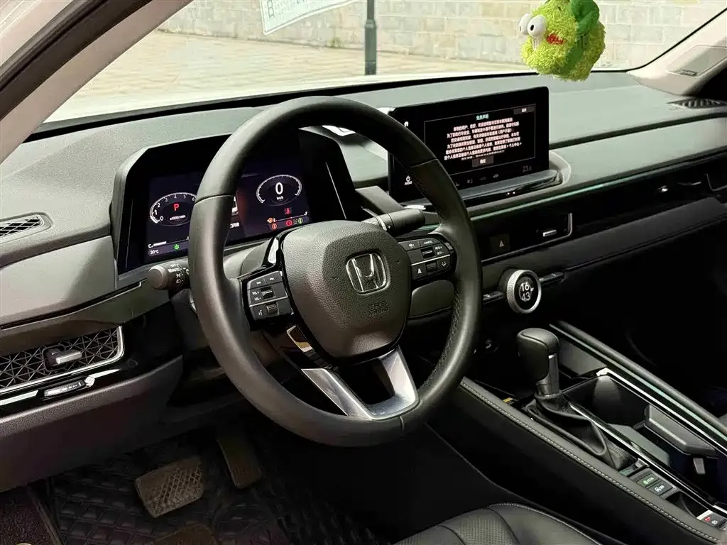 Honda Inspire — фото 6