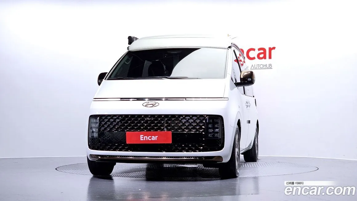 Hyundai Staria — фото 3