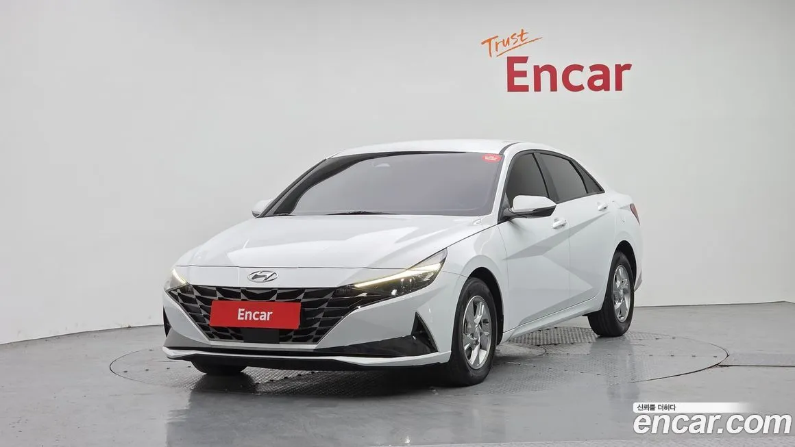 Hyundai AVANTE — фото 3