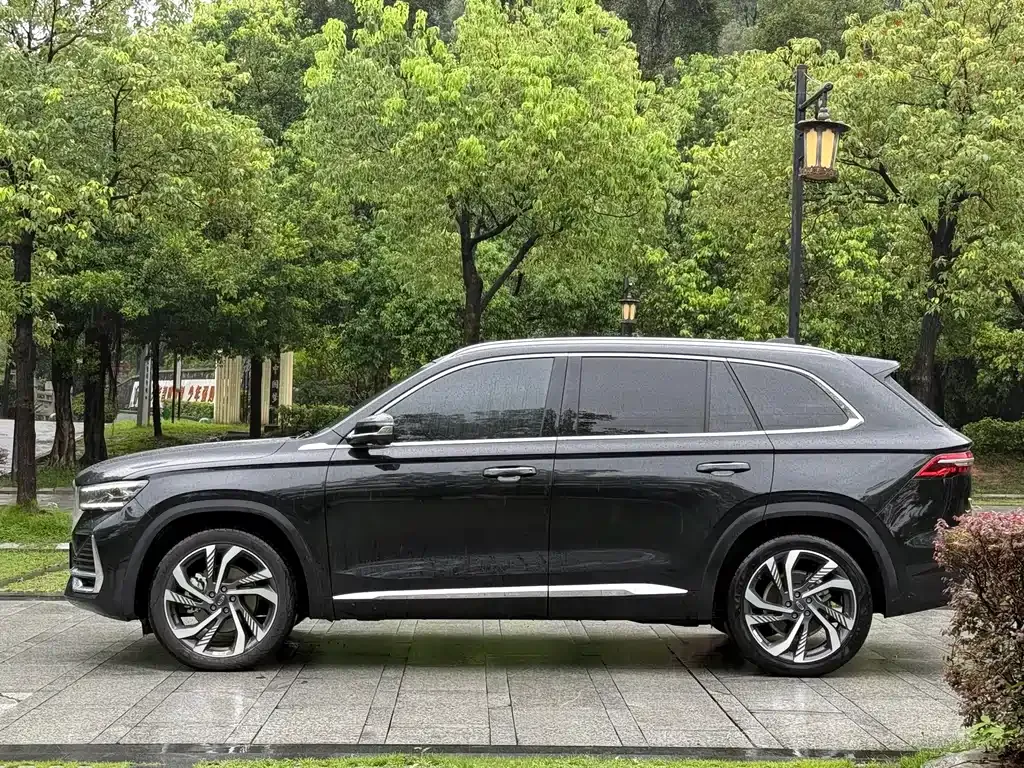 Geely Xingyue L — фото 4