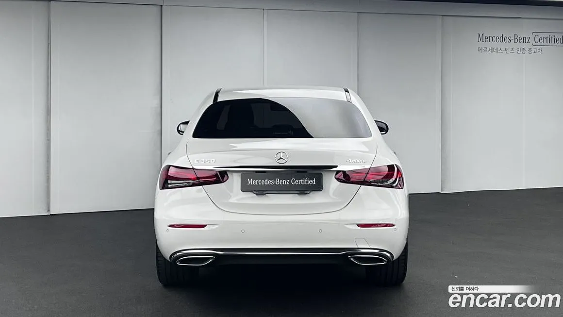 Mercedes-Benz E-Class — фото 4
