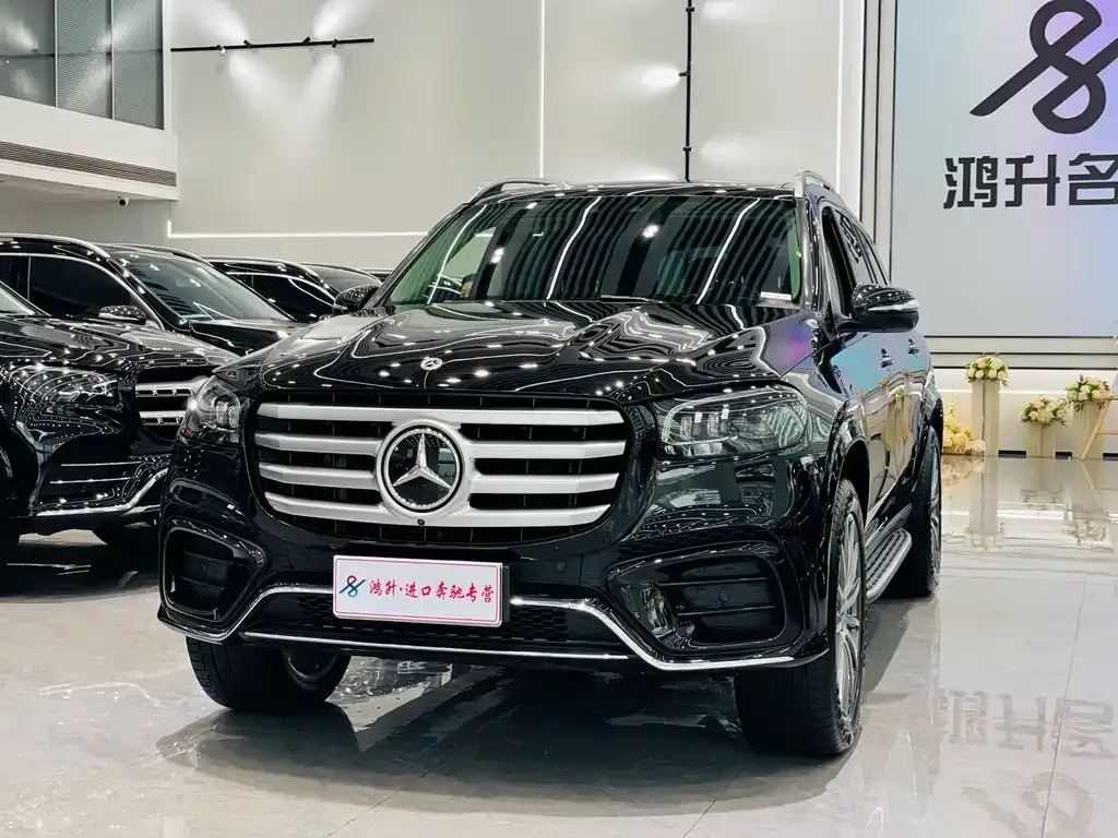Mercedes-Benz GLS — фото 1
