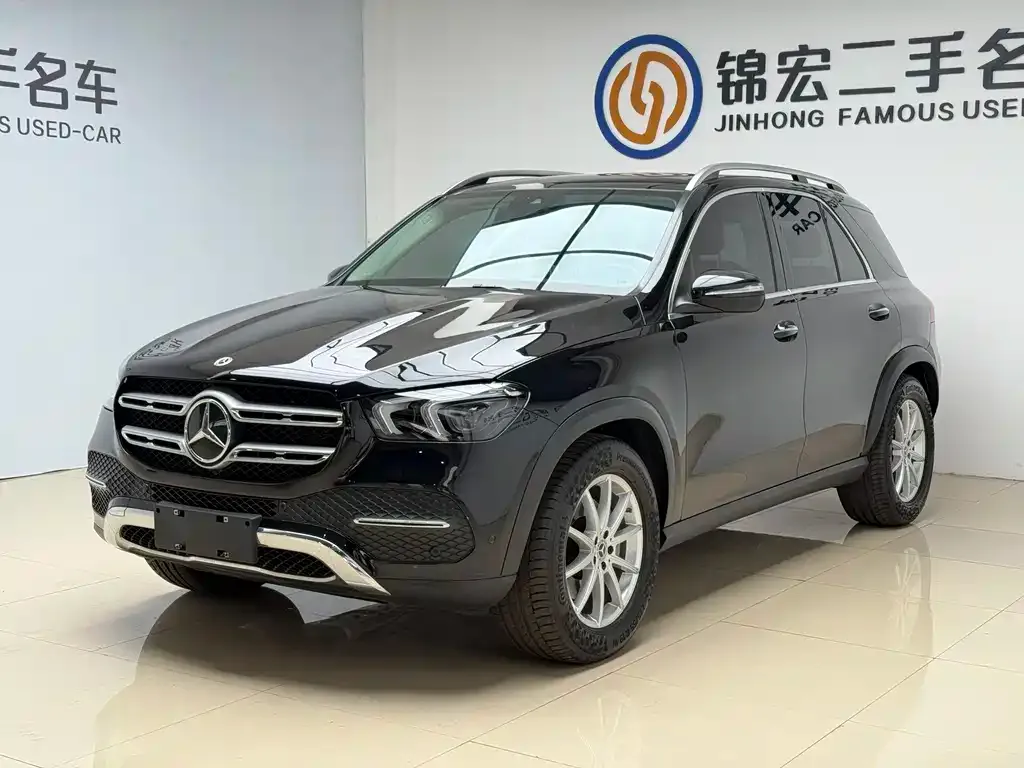 Mercedes-Benz GLE — фото 1