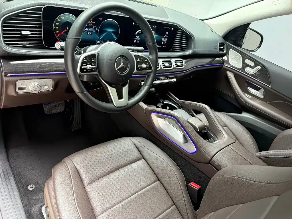 Mercedes-Benz GLE — фото 7