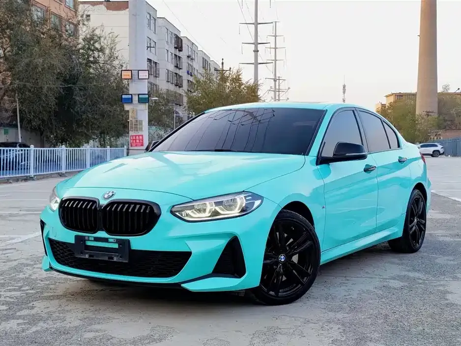 BMW 1 Series — фото 1