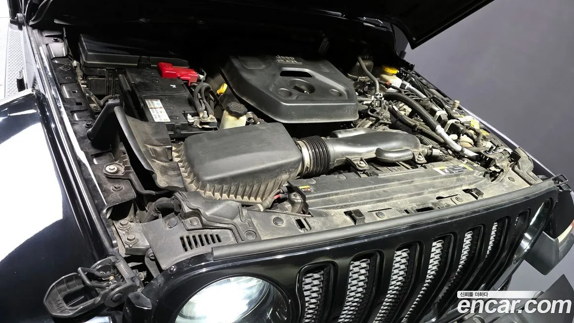 Jeep Wrangler — фото 6