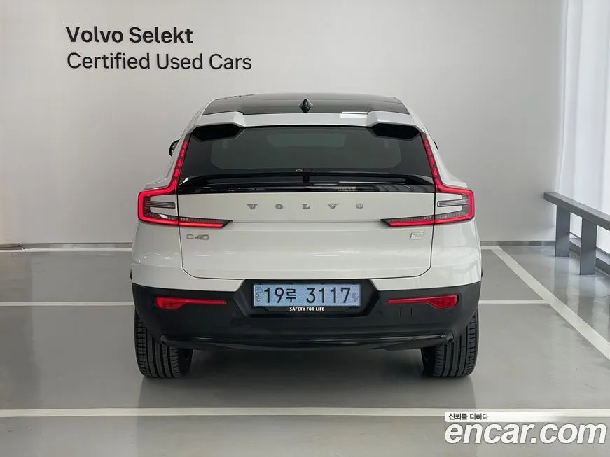 Volvo C40 — фото 4