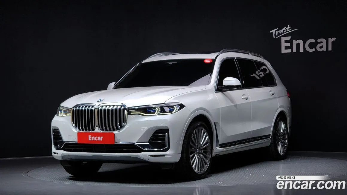 BMW X7 — фото 1