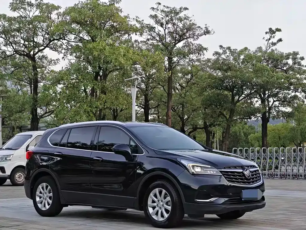 Buick Envision Plus — фото 3