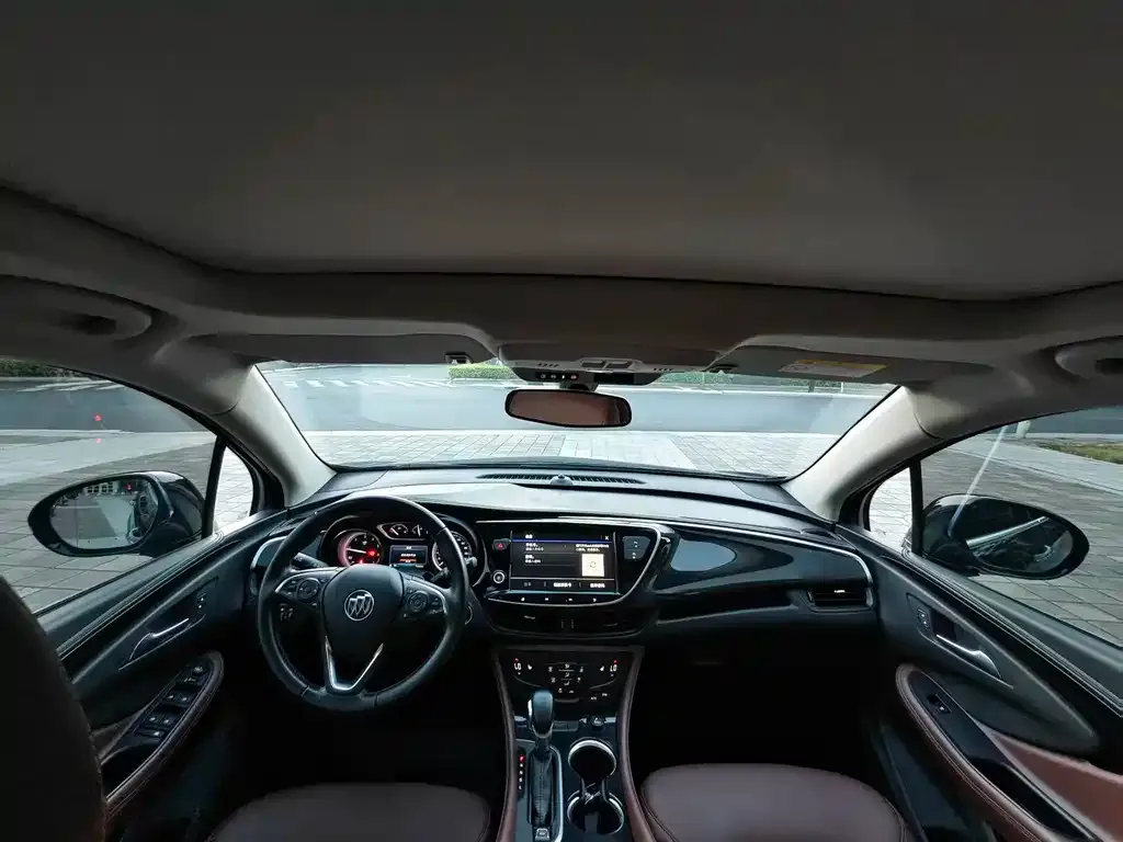 Buick Envision Plus — фото 6
