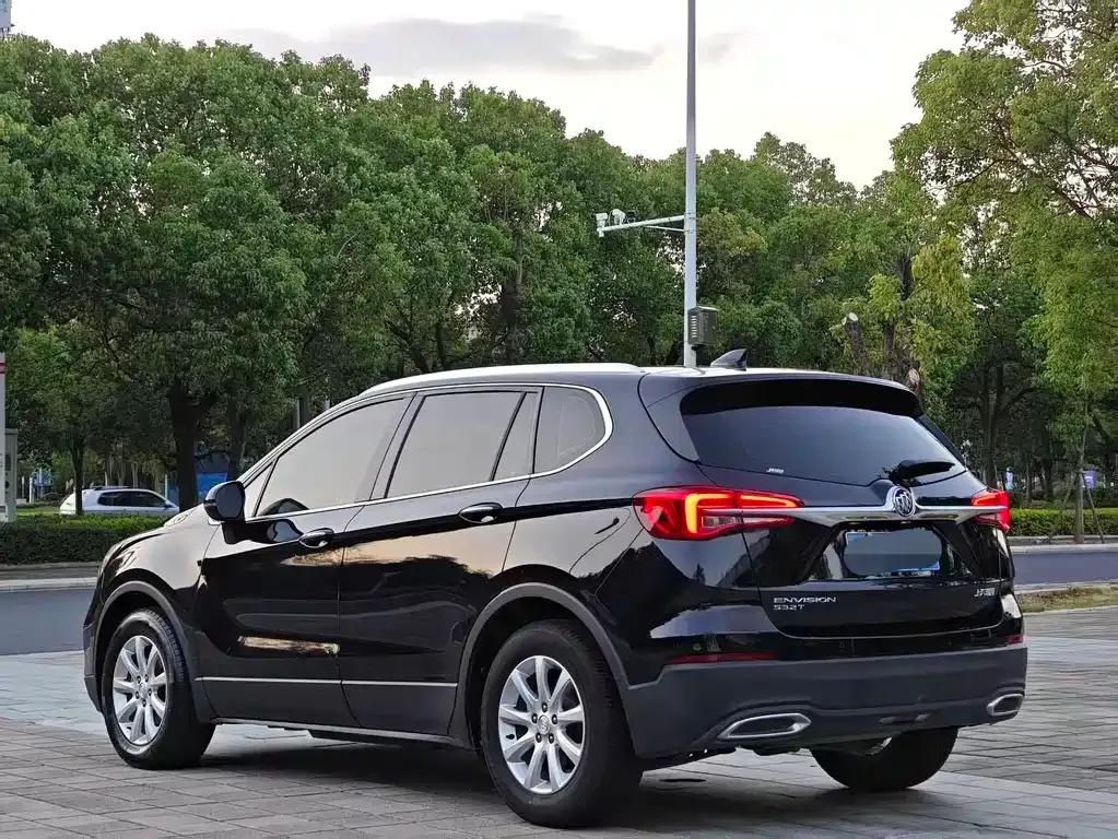Buick Envision Plus — фото 7