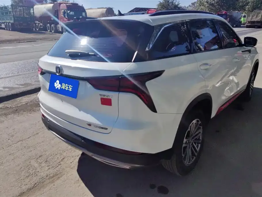 Changan CS75 PLUS — фото 3