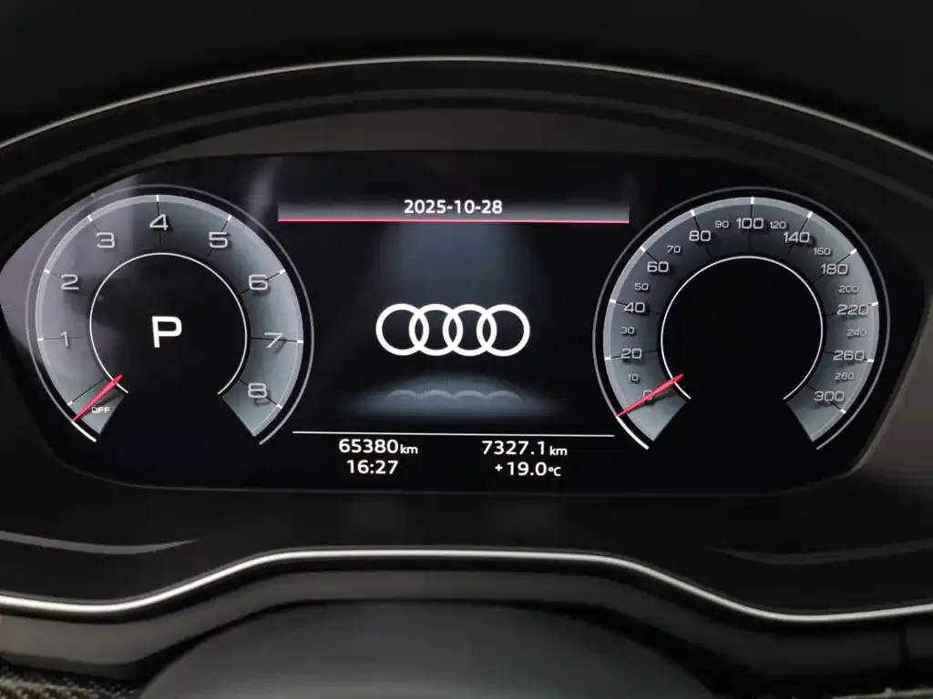 Audi A4L — фото 9