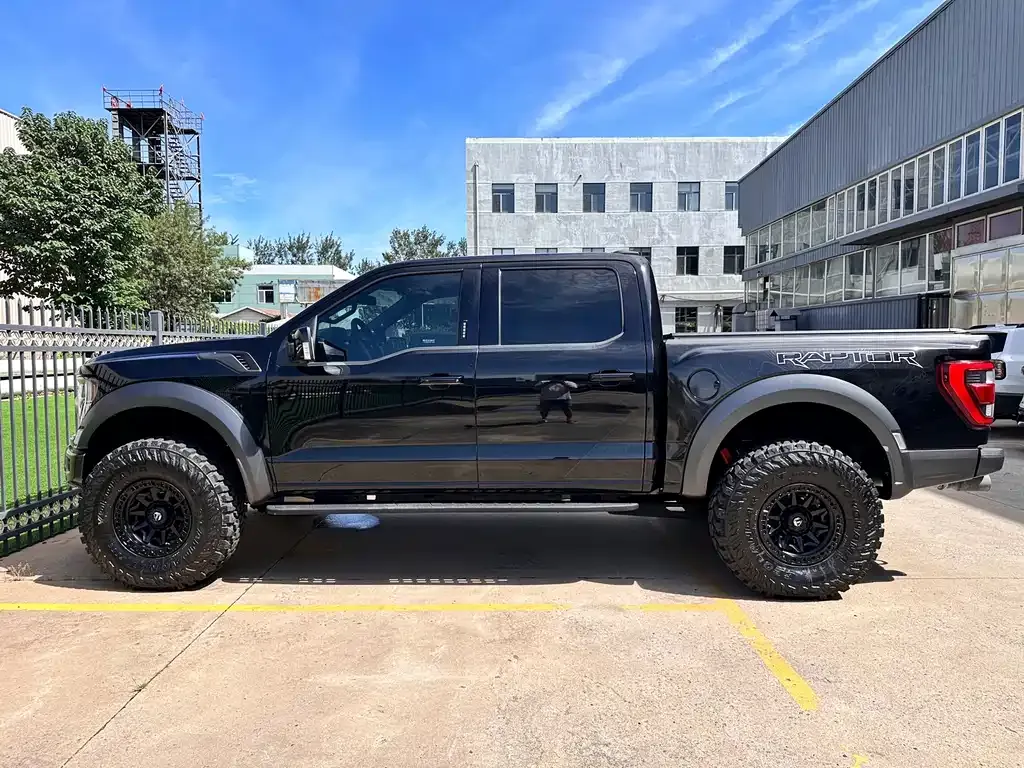 Ford F-150 Raptor — фото 7