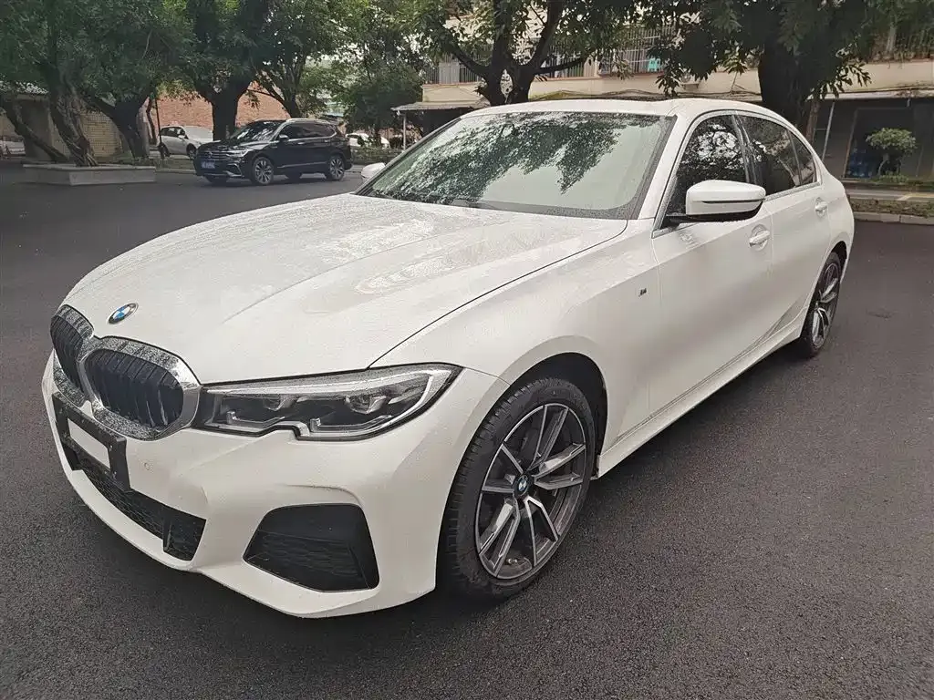 BMW 3 Series — фото 1