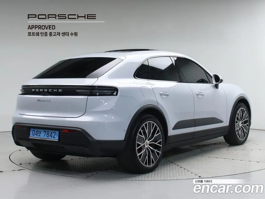Porsche Macan — фото 2