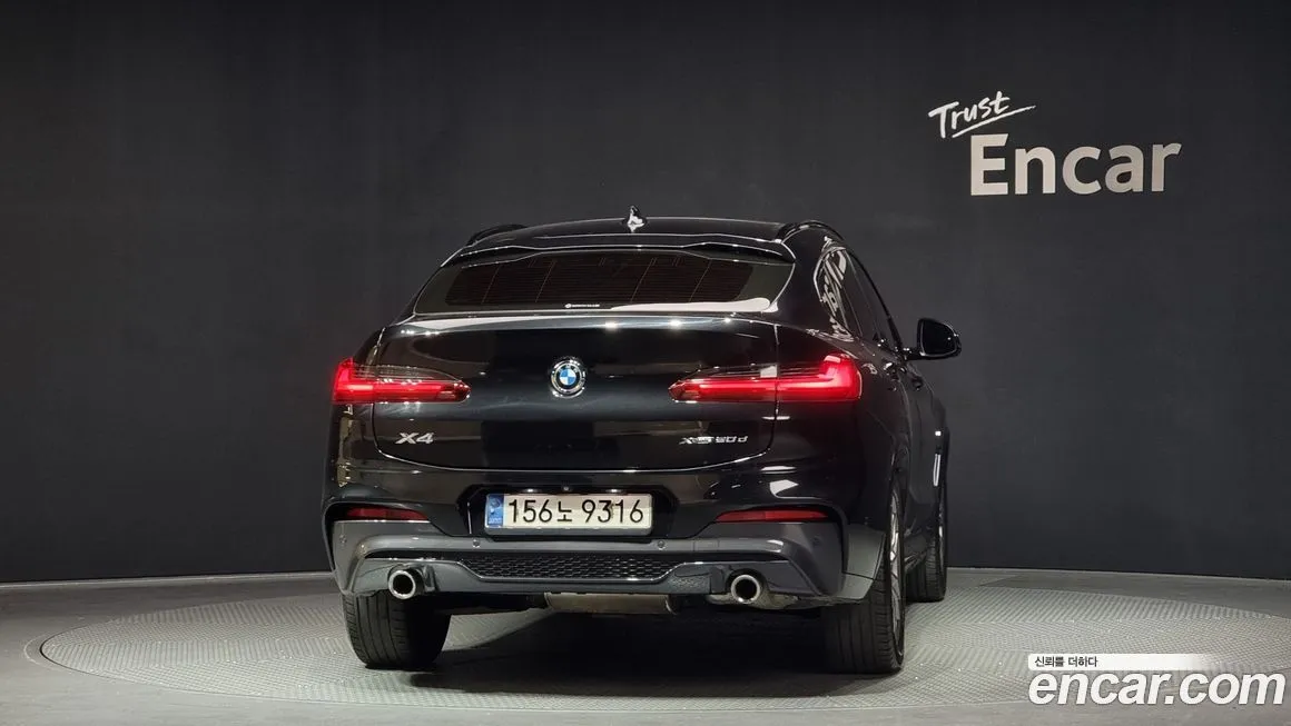 BMW X4 — фото 4