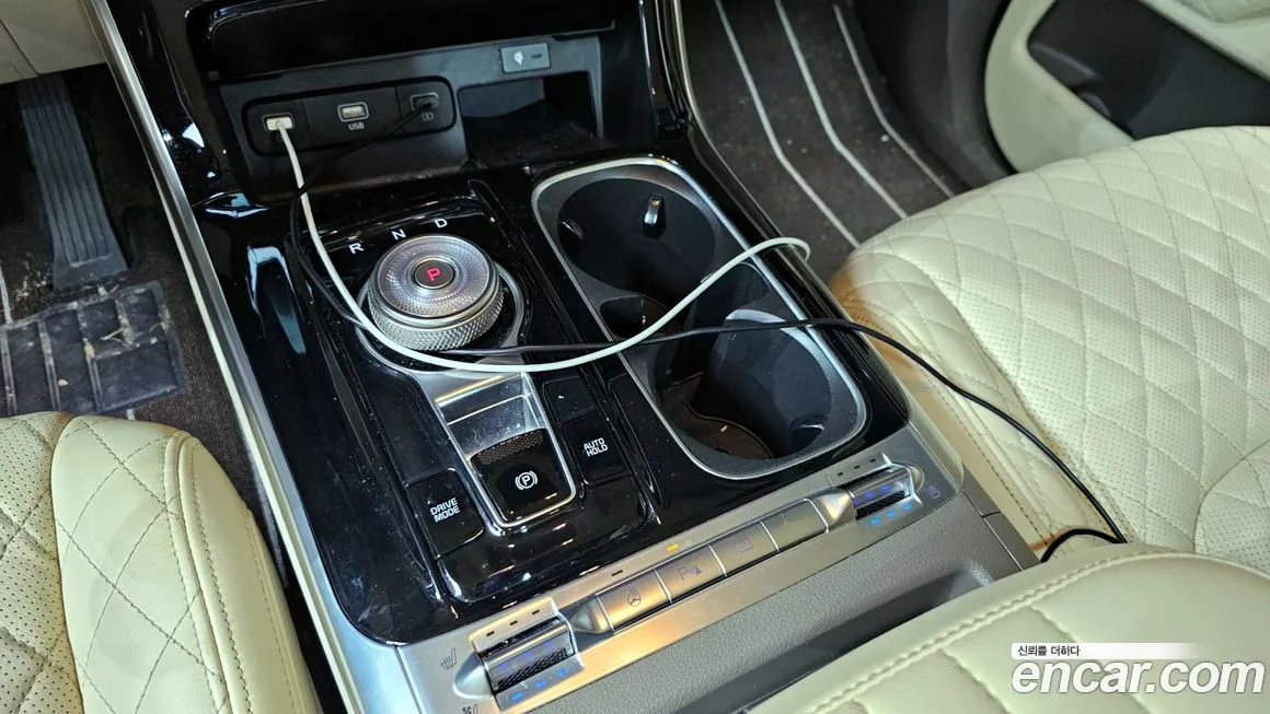 Kia Carnival — фото 9