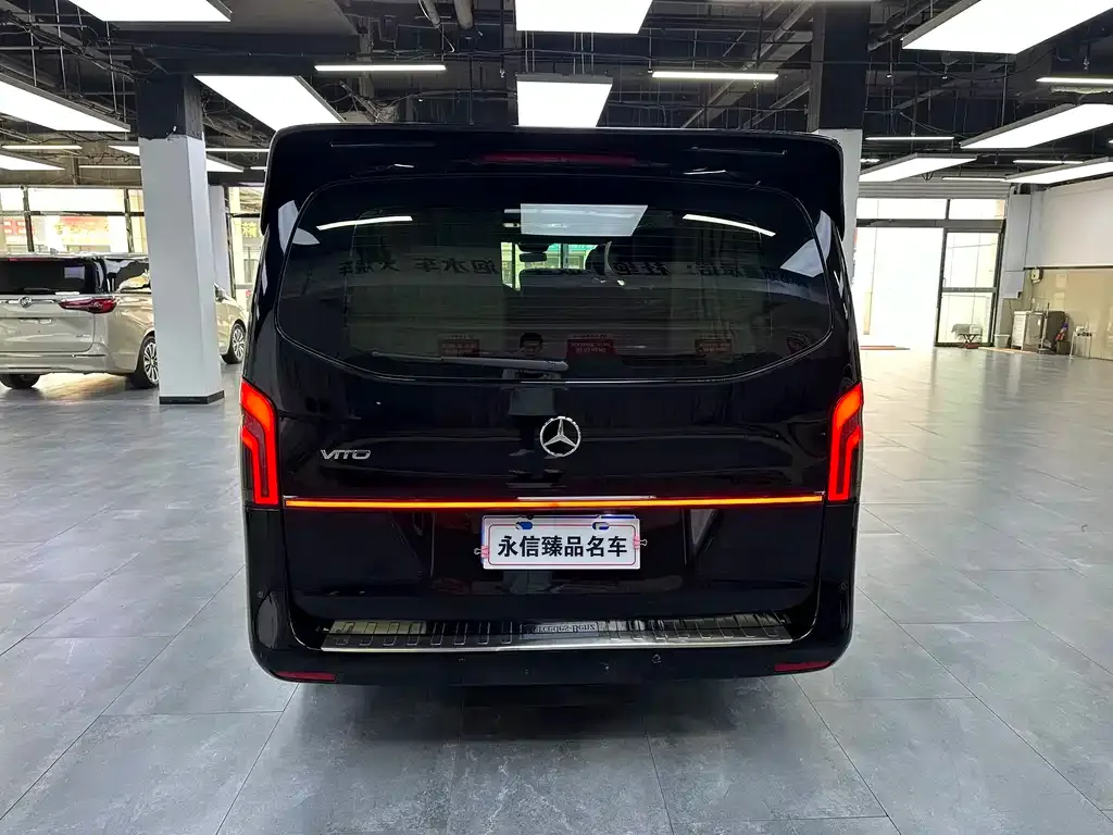 Mercedes-Benz Vito — фото 5