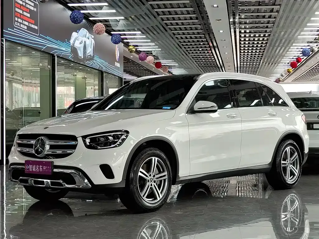 Mercedes-Benz GLC — фото 1