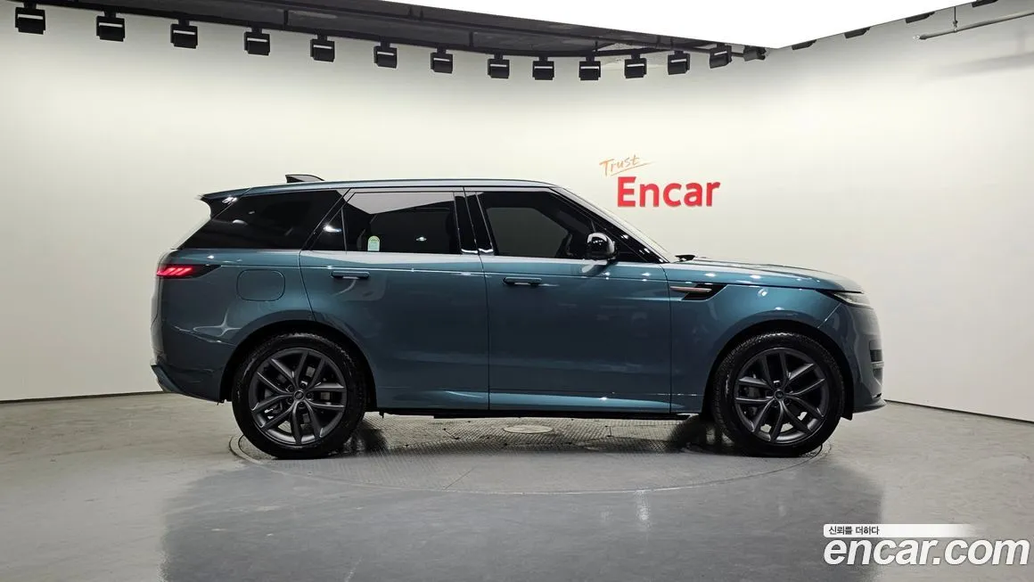 Land Rover Range Rover Sport — фото 6