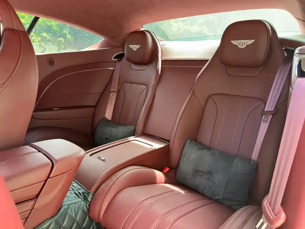 Bentley Continental — фото 8
