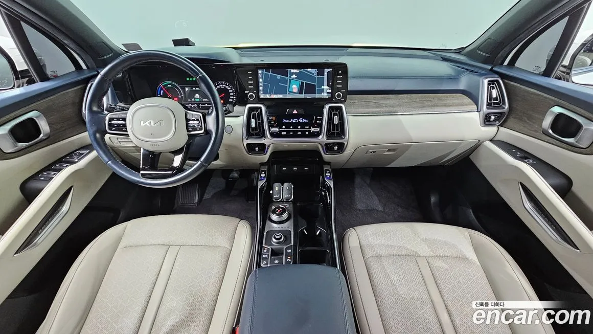 Kia Sorento — фото 7