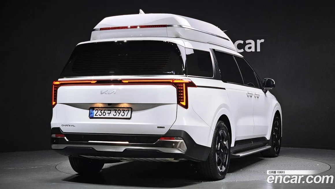 Kia Carnival — фото 2