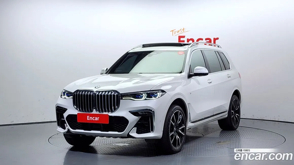 BMW X7 — фото 1