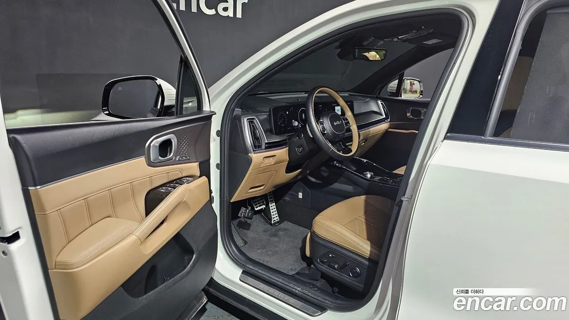 Kia Sorento — фото 10