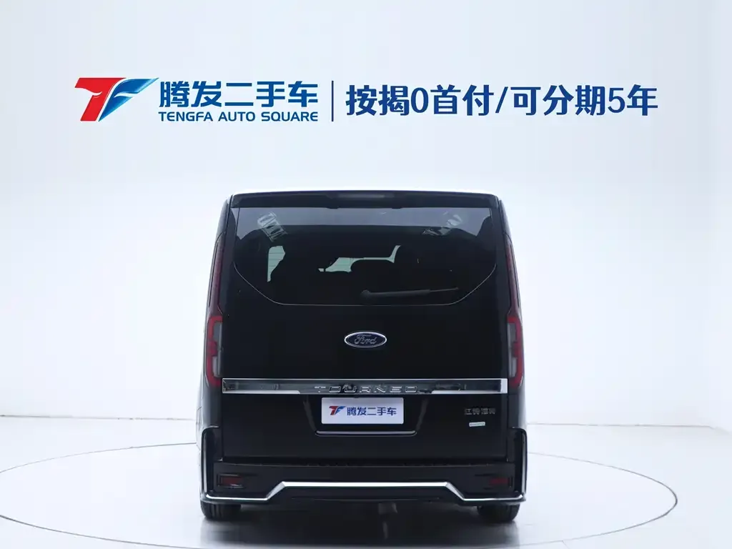 Ford Tourneo — фото 4