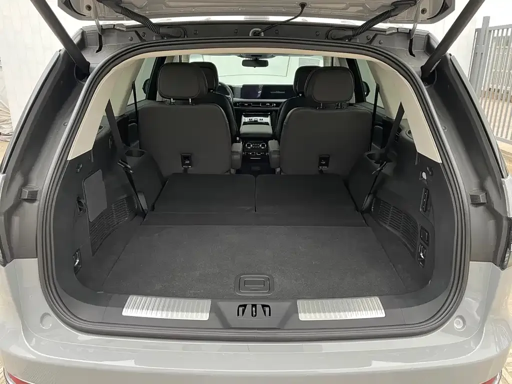 Lincoln Aviator — фото 10