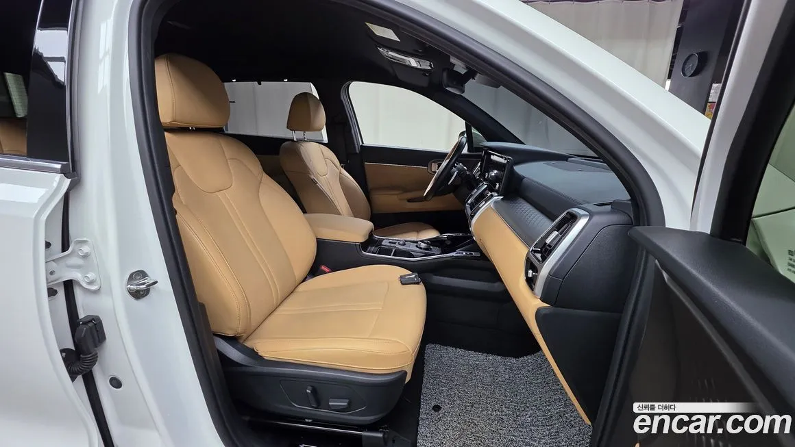 Kia Sorento — фото 10