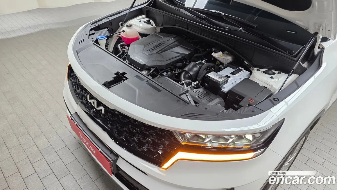 Kia Sorento — фото 6