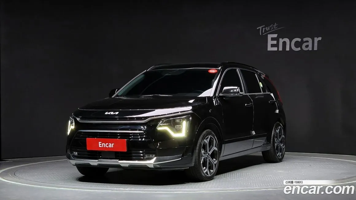 Kia Niro — фото 1