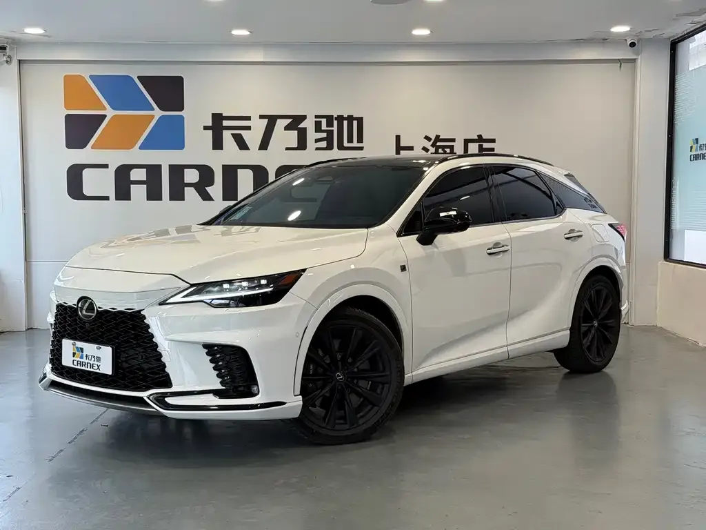 Lexus RX — фото 1